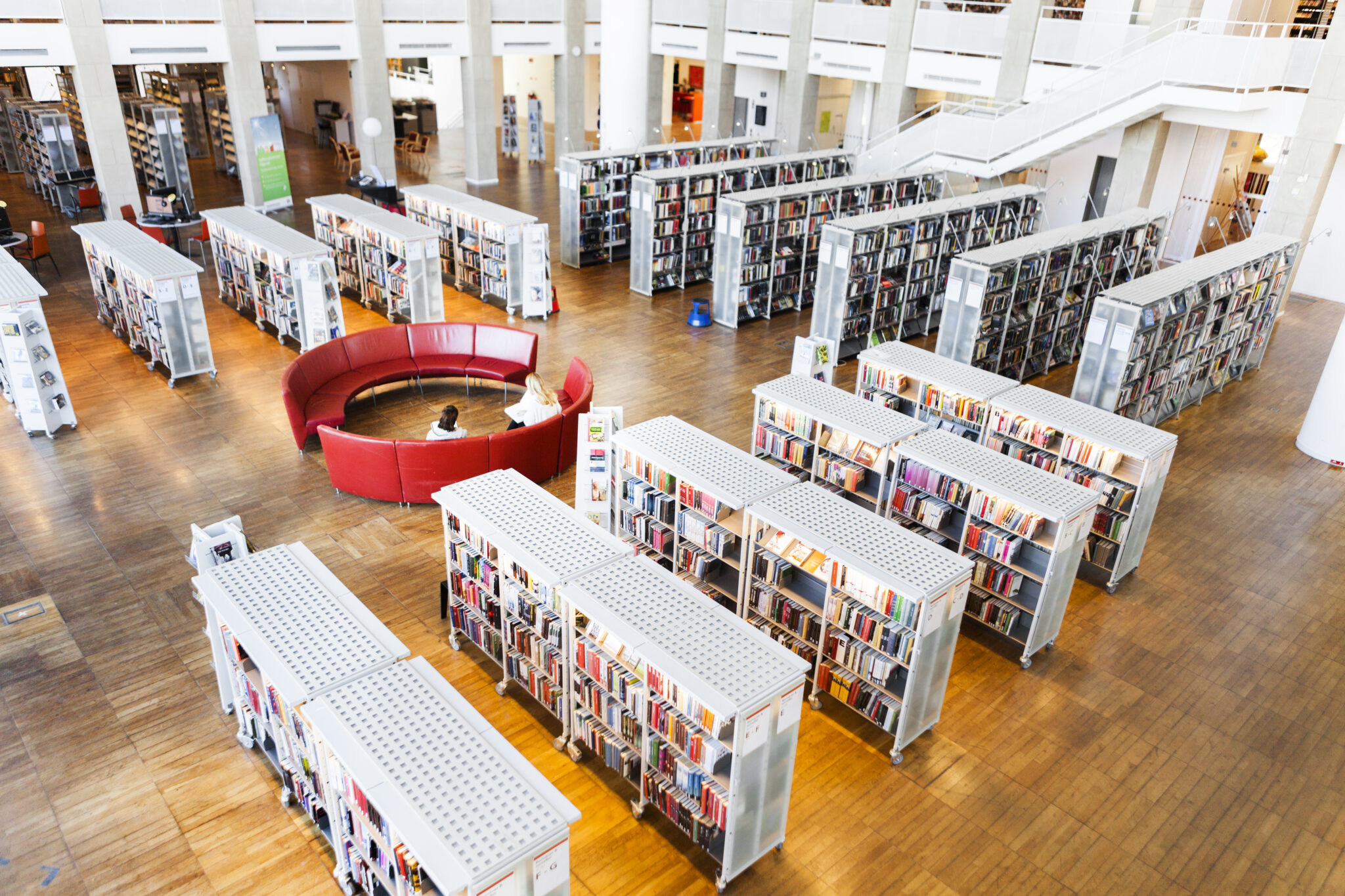 ¿Qué quieren los estudiantes del diseño de su biblioteca en la era digital?